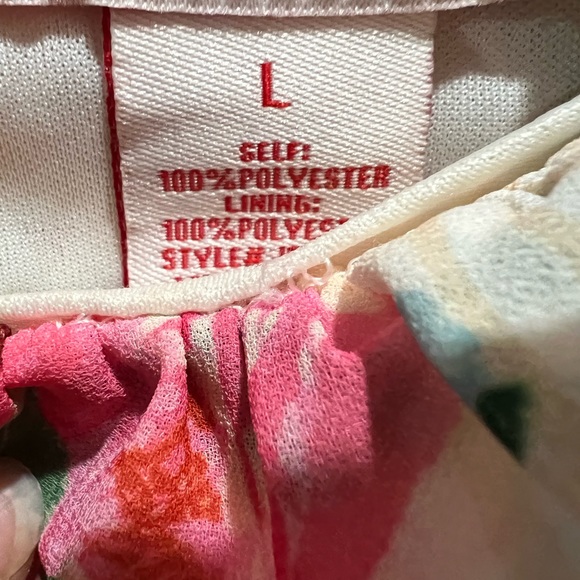 Ivory Floral Dress - Picture 6 of 13